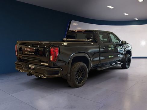 Used 2024 GMC Sierra 1500 Elevation w/ Elevation Premium Package AWD/4WD image 7