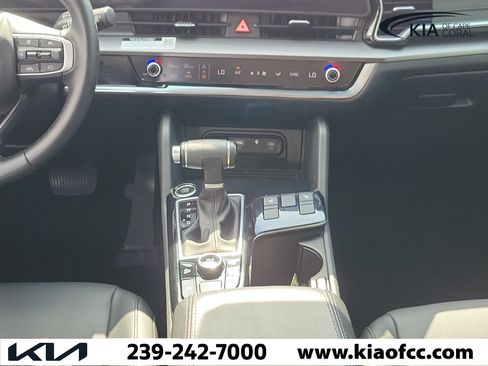 Certified 2023 Kia Sportage EX FWD image 18