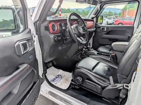 Used 2022 Jeep Wrangler Rubicon w/ Steel Bumper Group AWD/4WD image 7