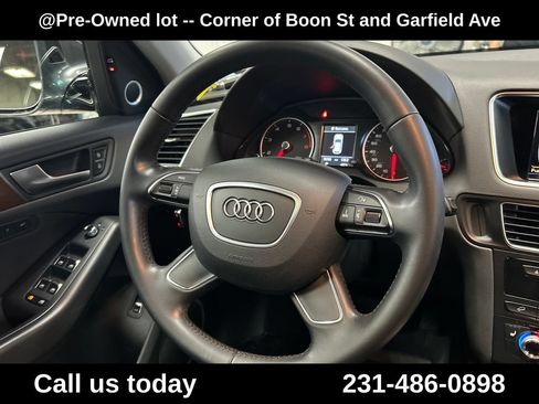 Used 2016 Audi Q5 2.0T Premium Plus AWD/4WD image 19