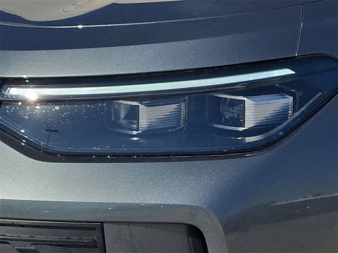 New 2026 Volkswagen Tiguan S image 7