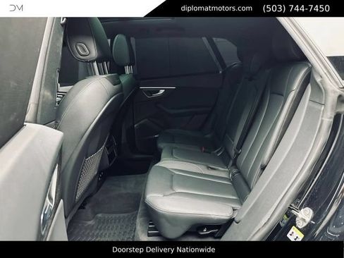 Used 2021 Audi Q8 Prestige AWD/4WD image 22