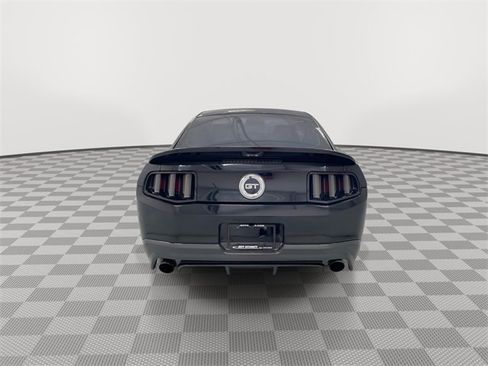 Used 2011 Ford Mustang GT Premium w/ Brembo Brake Pkg image 9