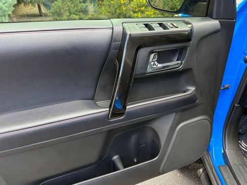 Used 2019 Toyota 4Runner TRD Pro AWD/4WD image 18