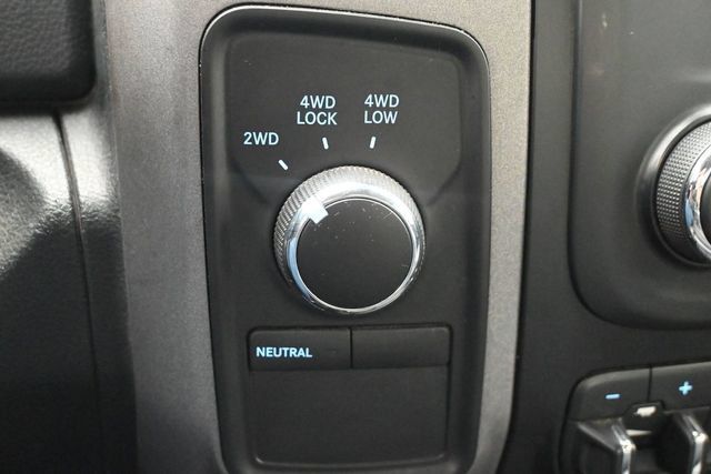 Used 2016 RAM 2500 Tradesman w/ Chrome Appearance Group AWD/4WD image 28