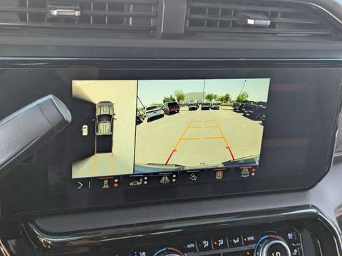 Used 2024 GMC Sierra 2500 AT4 w/ AT4 Premium Plus Package AWD/4WD image 28