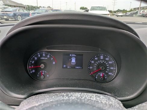 Used 2022 Kia Soul LX w/ Technology Package image 12