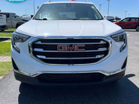 Used 2020 GMC Terrain SLT FWD image 2