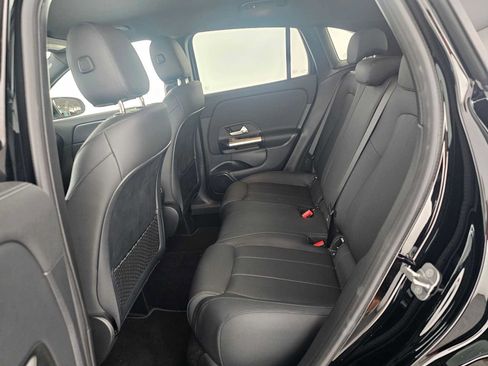 Certified 2025 Mercedes-Benz GLA 250 image 16