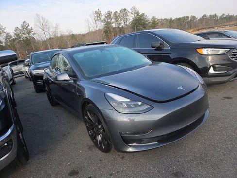 Used 2021 Tesla Model 3 Performance image 3