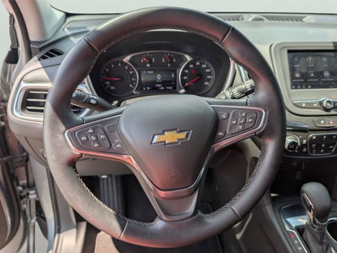 Used 2024 Chevrolet Equinox LT FWD image 20