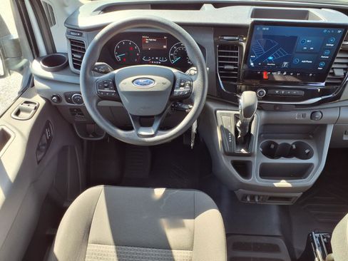 Used 2025 Ford Transit 350 XLT AWD/4WD image 3