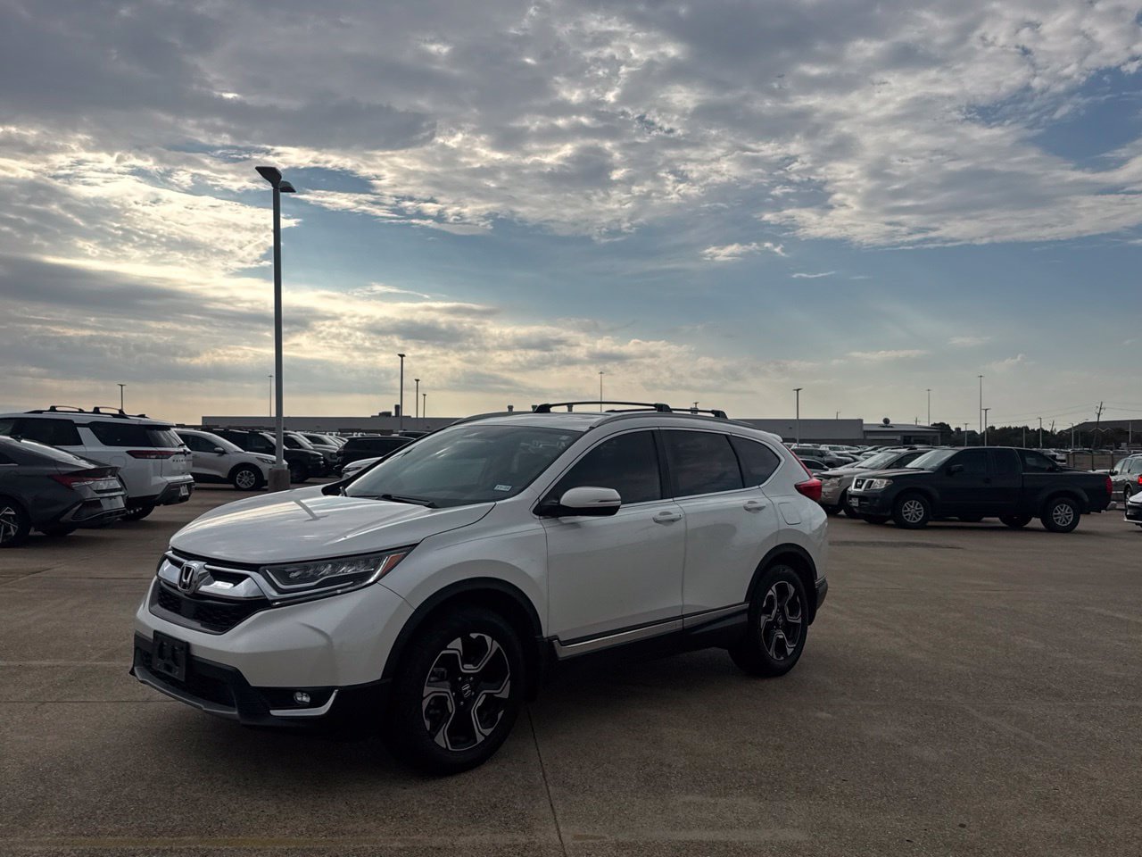 Used 2018 Honda CR-V Touring image 8