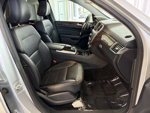 Used 2013 Mercedes-Benz ML 350 4MATIC w/ Premium 1 Pkg image 27