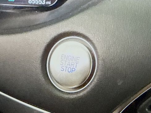 Used 2021 Hyundai Palisade Calligraphy image 21