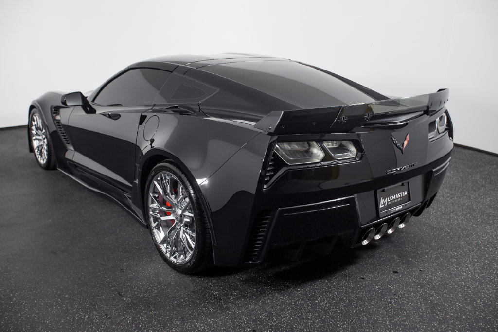 Used 2017 Chevrolet Corvette Z06 RWD image 13