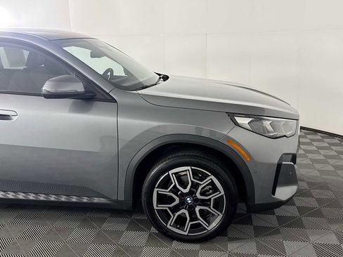 Used 2025 BMW X2 xDrive28i w/ Premium Package image 51