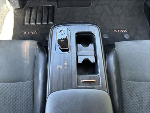 Used 2024 Nissan Ariya AWD image 25