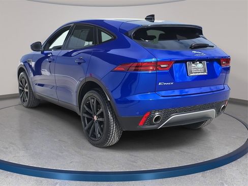 Used 2019 Jaguar E-PACE SE image 8