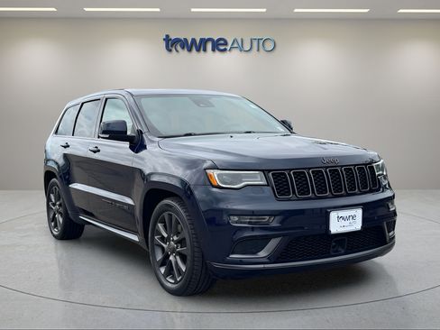Used 2018 Jeep Grand Cherokee High Altitude AWD/4WD image 10