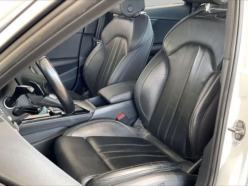 Used 2020 Audi A4 2.0T Prestige w/ Prestige Package FWD image 8
