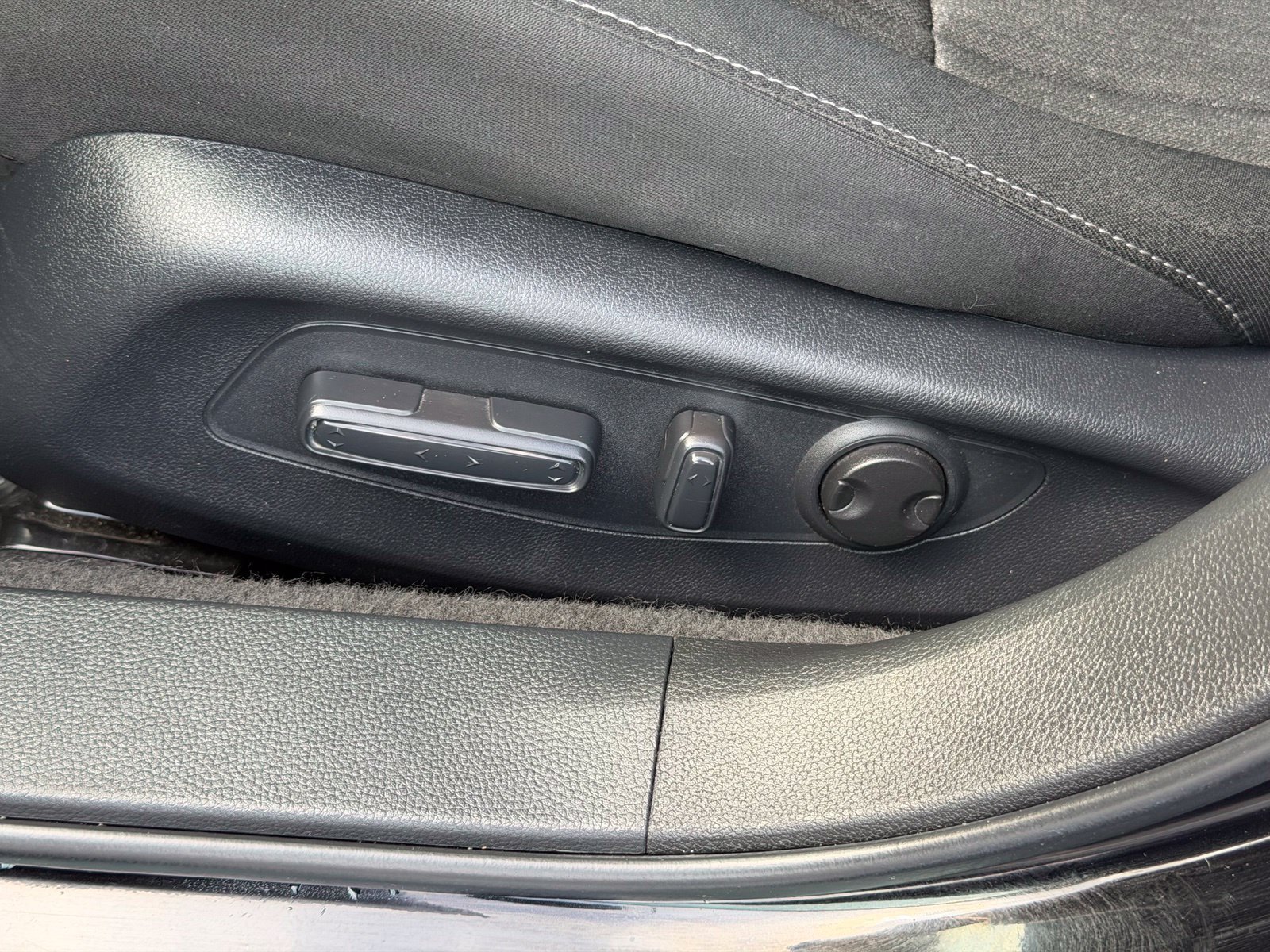Used 2024 Honda Accord EX image 15