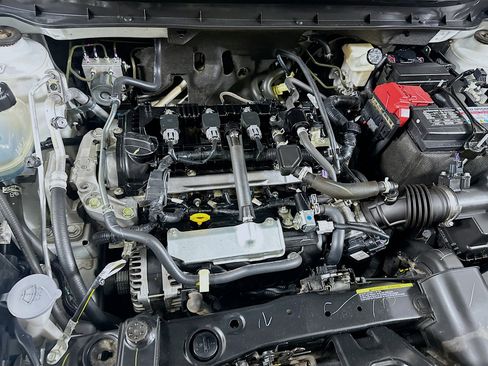 Used 2024 Nissan Kicks S image 31