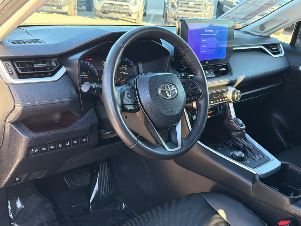 Used 2024 Toyota RAV4 Limited w/ Advanced Technology Package AWD/4WD image 20