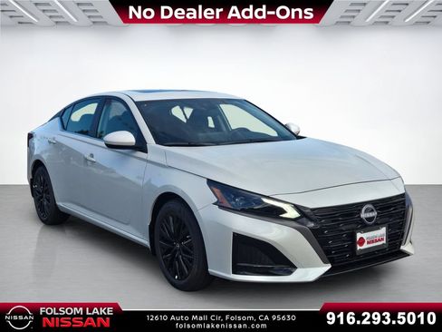 New 2026 Nissan Altima 2.5 SV w/ SV Special Edition Package FWD image 1