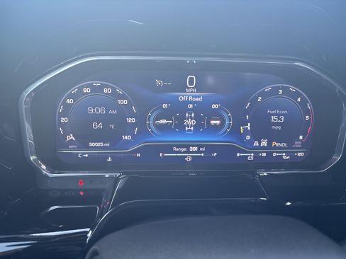 Used 2024 Chevrolet Silverado 2500 LT image 21