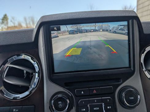 Used 2015 Ford F250 Lariat w/ Chrome Package image 18