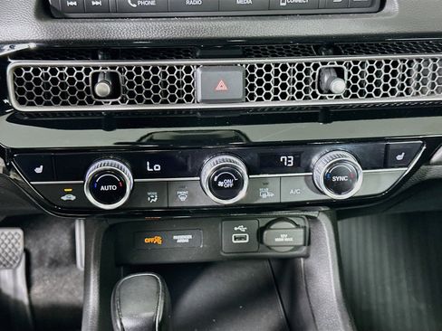Used 2022 Honda Civic EX image 23
