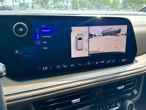 Used 2025 Chevrolet Tahoe High Country w/ Sun And Tow Package AWD/4WD image 27