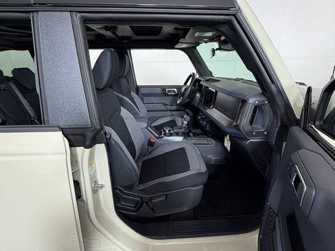 New 2025 Ford Bronco Big Bend image 5