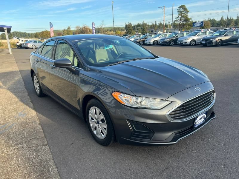 Used 2020 Ford Fusion S FWD image 5