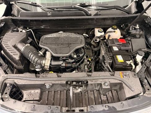Used 2023 GMC Acadia AT4 w/ GMC Pro Grade Package AWD/4WD image 19