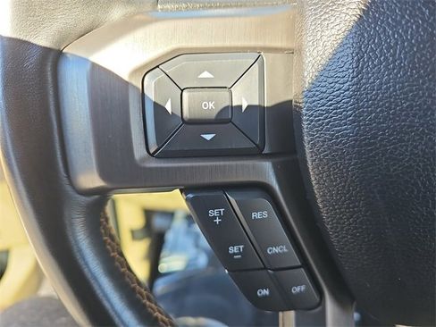 Used 2016 Ford F150 Lariat w/ Equipment Group 502A Luxury image 17