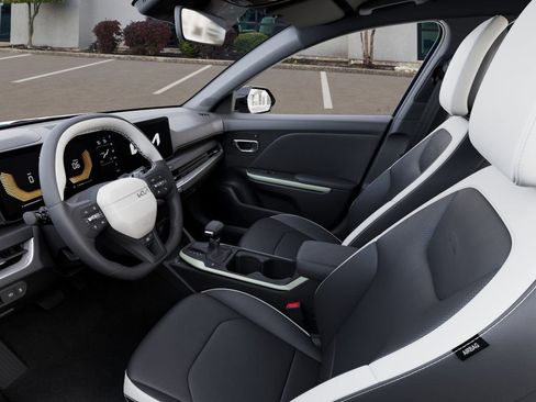 New 2026 Kia K4 GT-Line image 17