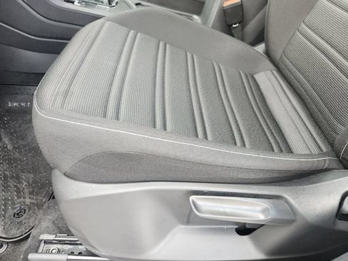 Used 2023 Volkswagen Tiguan S FWD image 19