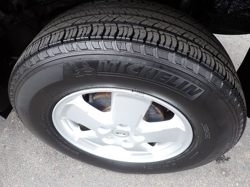 Used 2012 Ford Escape XLT FWD image 11