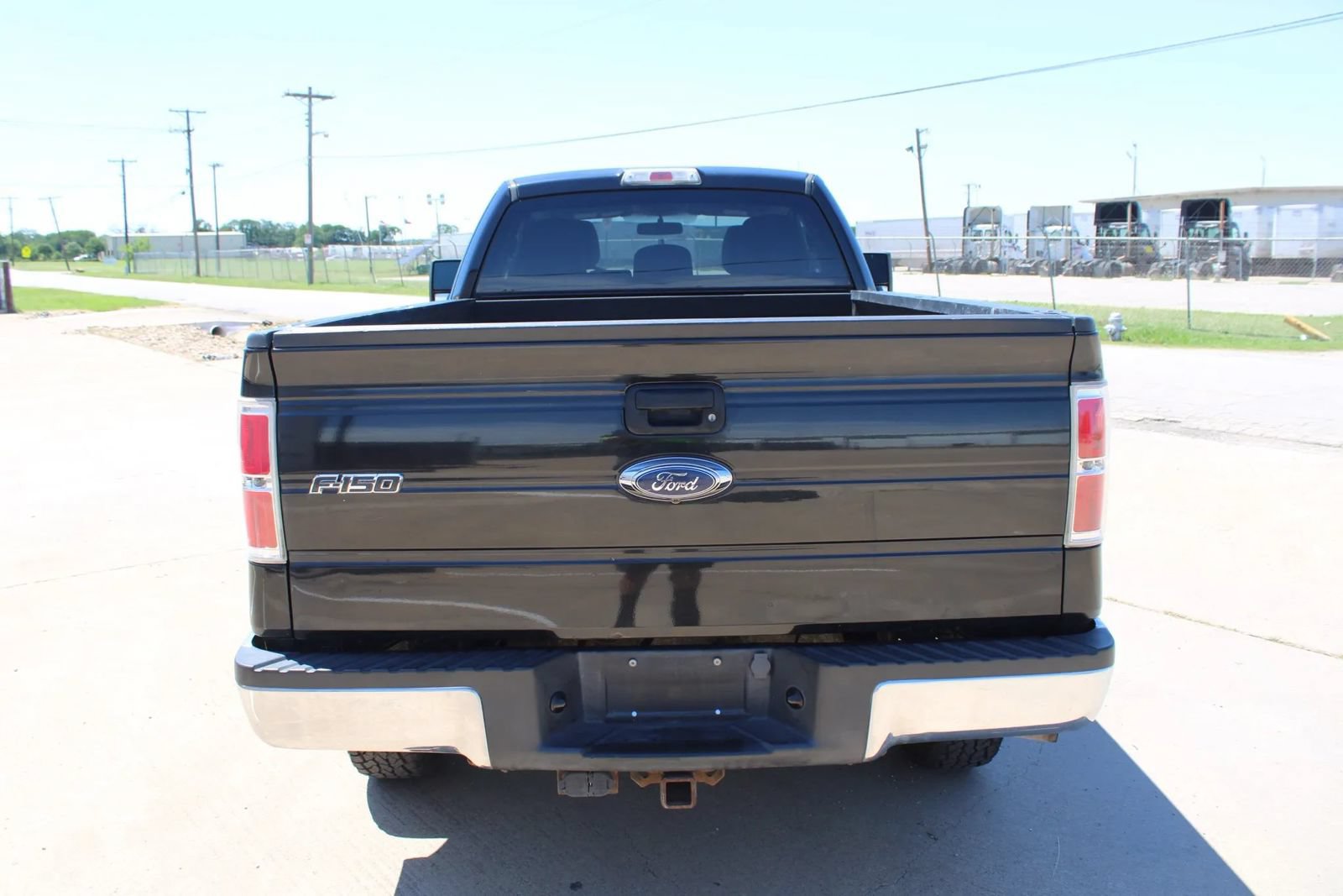 Used 2011 Ford F150 XLT AWD/4WD image 5