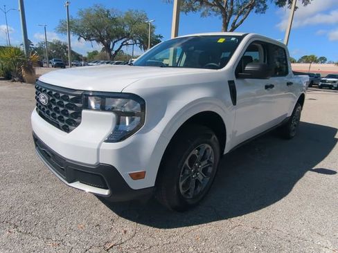 New 2026 Ford Maverick XLT FWD image 9