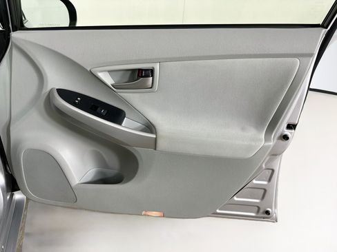 Used 2013 Toyota Prius Two FWD image 29