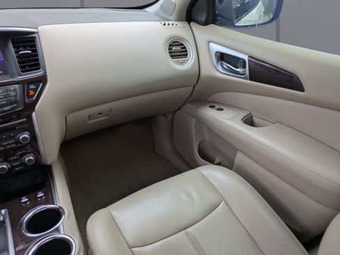 Used 2014 Nissan Pathfinder Platinum w/ Platinum Premium Package FWD image 20
