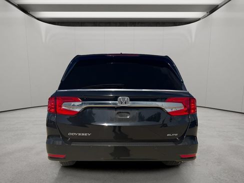 Used 2019 Honda Odyssey Elite image 3