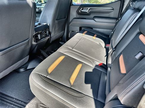 New 2026 GMC Sierra 1500 AT4 w/ AT4 Premium Package image 16