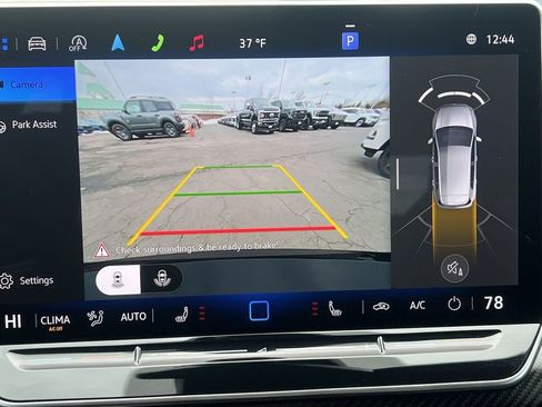 Used 2025 Volkswagen Golf R Black Edition image 19