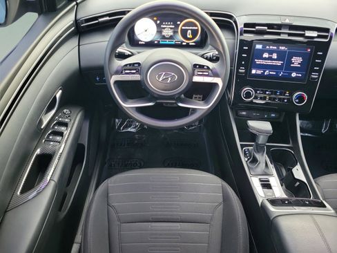 Certified 2022 Hyundai Santa Cruz SEL w/ Activity Package image 8