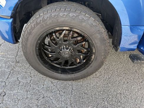 Used 2015 Ford F150 XL w/ Equipment Group 101A Mid AWD/4WD image 17
