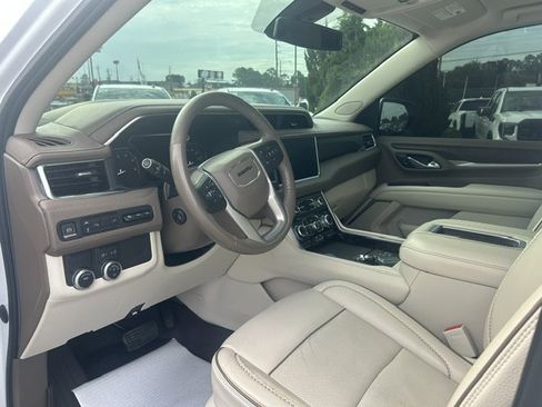 Used 2021 GMC Yukon Denali RWD image 21